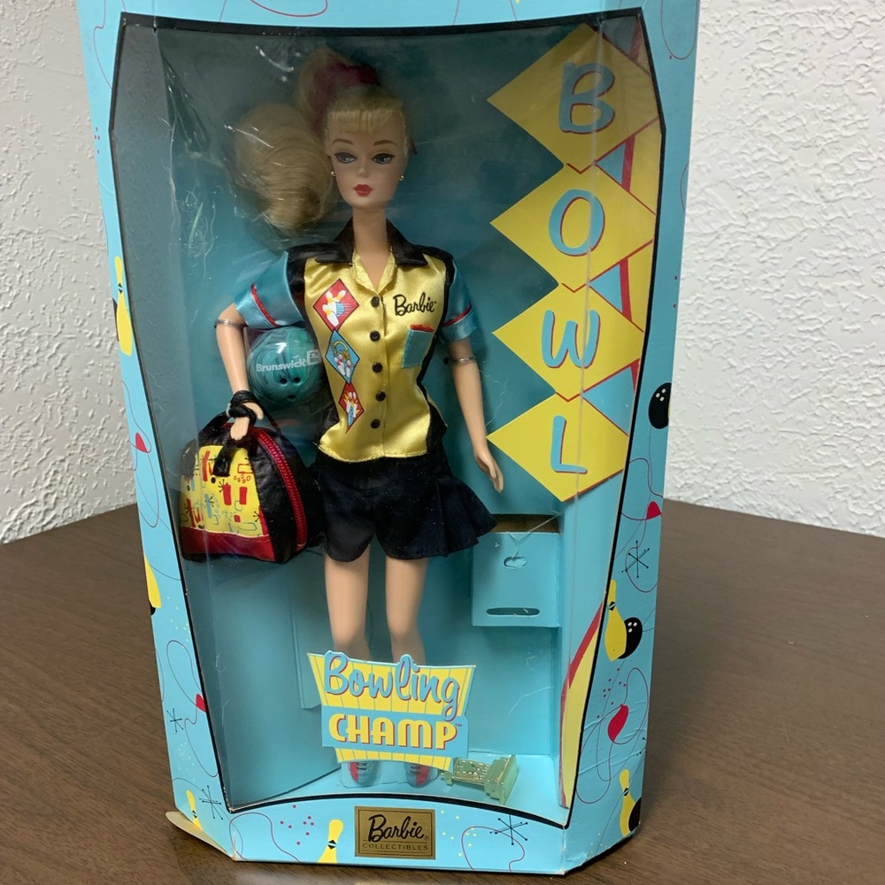 Barbie Bowling Champ